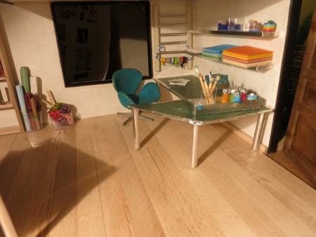 Allt är hemgjort utom Svanenstolen från Brio